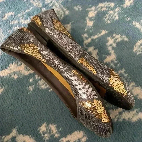 BC Golden and silver sequin canvas ballet flats seven - Picture 3 of 7
